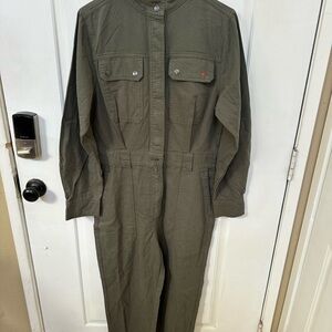 Unpublished  Women’s Utility Jumpsuit Belted Pocket  Size M